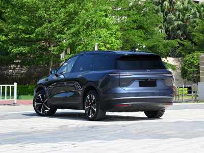 NIO ES8  Фото №4